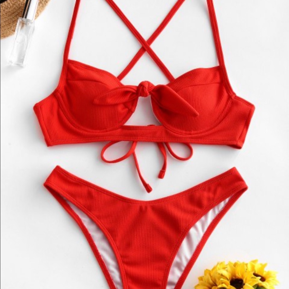 Ribbed Knot Criss Cross High Cut Bikini Swimsuit